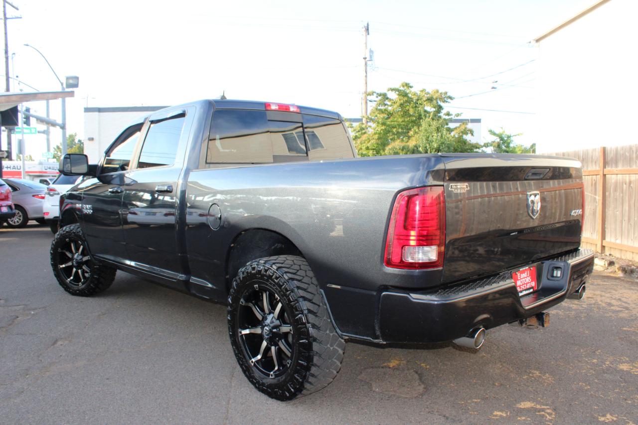 RAM 1500 4WD Crew Cab 149" Sport 2014