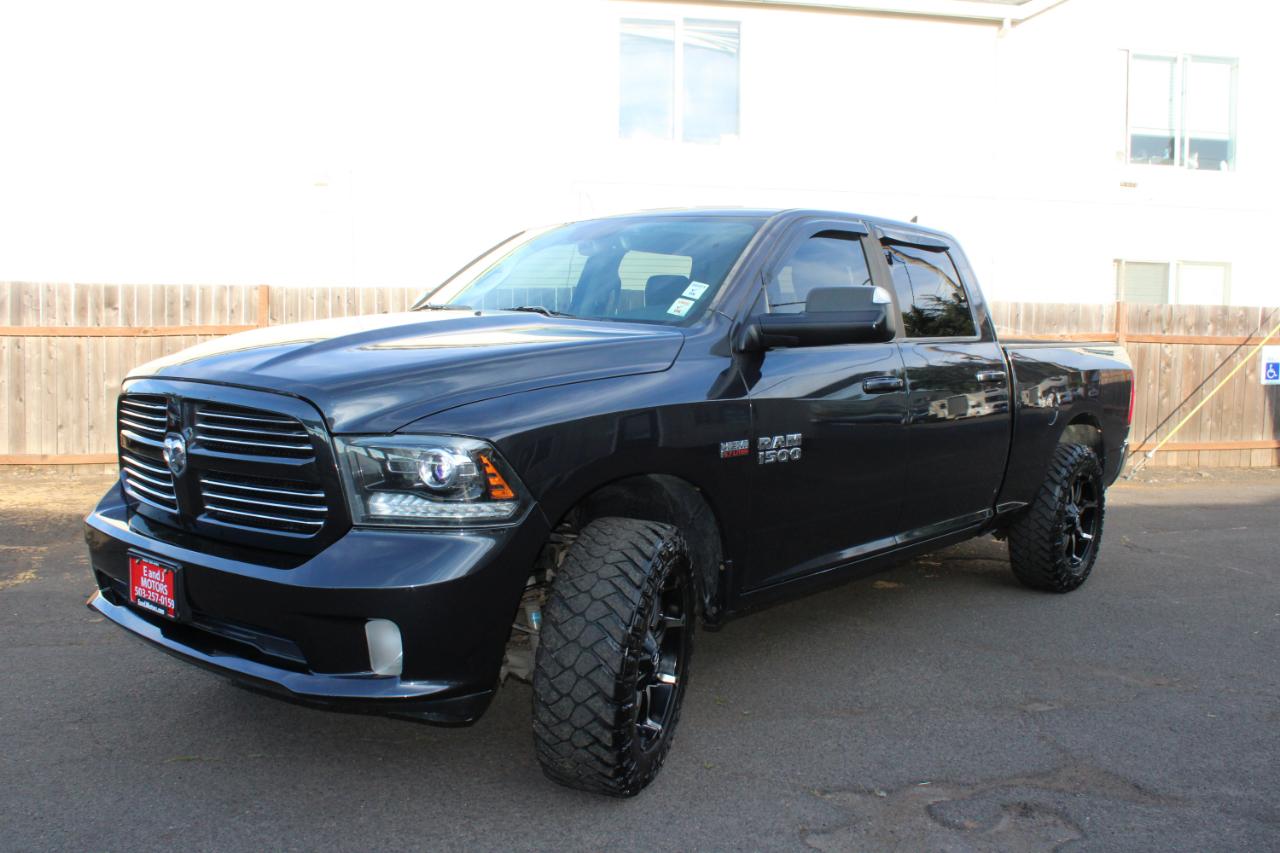 RAM 1500 4WD Crew Cab 149" Sport 2014