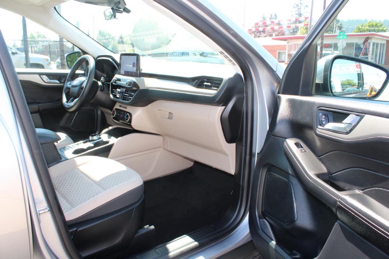Ford Escape SE AWD 2021