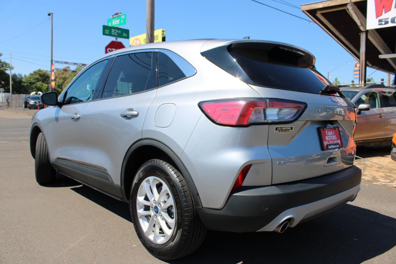 Ford Escape SE AWD 2021