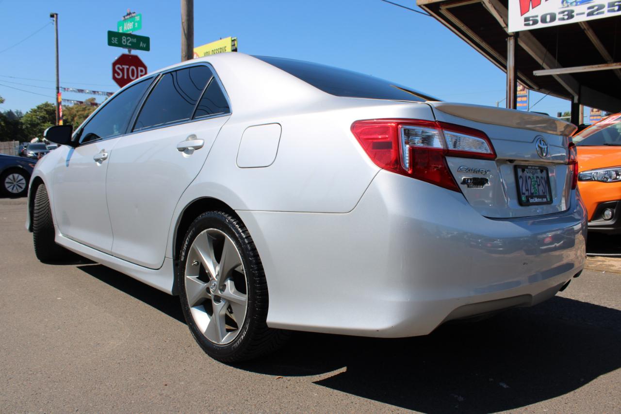 Toyota Camry 2014.5 4dr Sdn I4 Auto SE Sport (Natl) 2014
