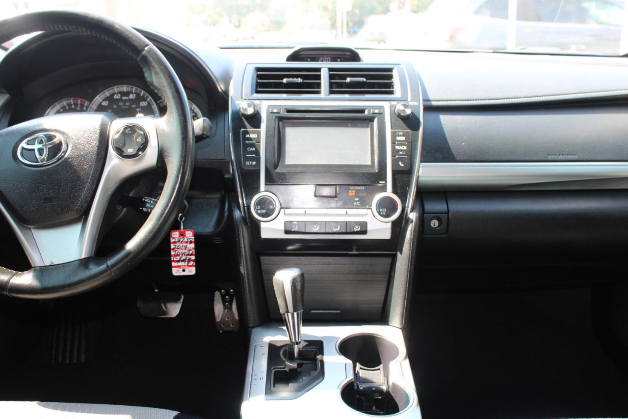 Toyota Camry 2014.5 4dr Sdn I4 Auto SE Sport (Natl) 2014