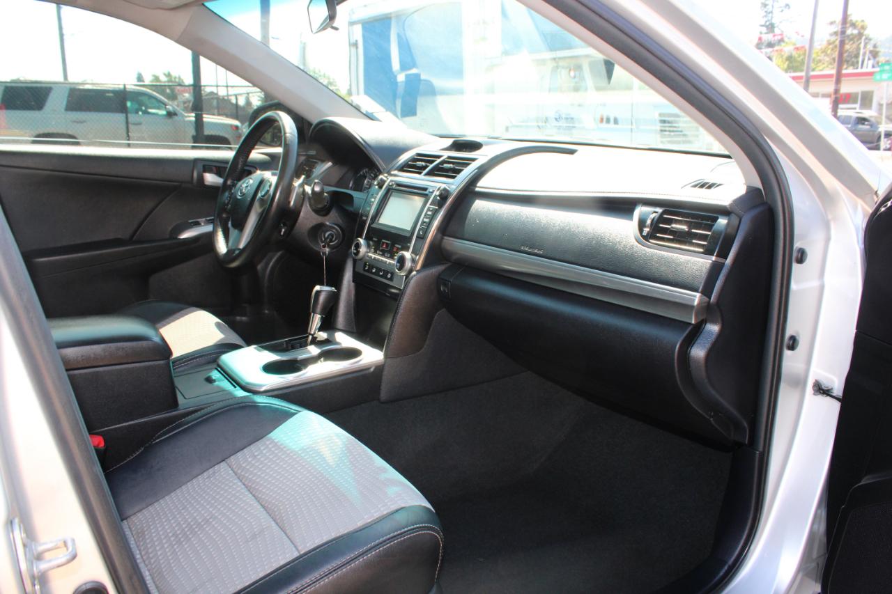 Toyota Camry 2014.5 4dr Sdn I4 Auto SE Sport (Natl) 2014