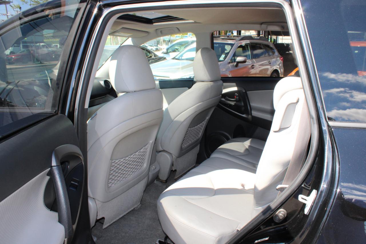 Toyota RAV4 4WD 4dr 4-cyl 4-Spd AT Ltd (Natl) 2009
