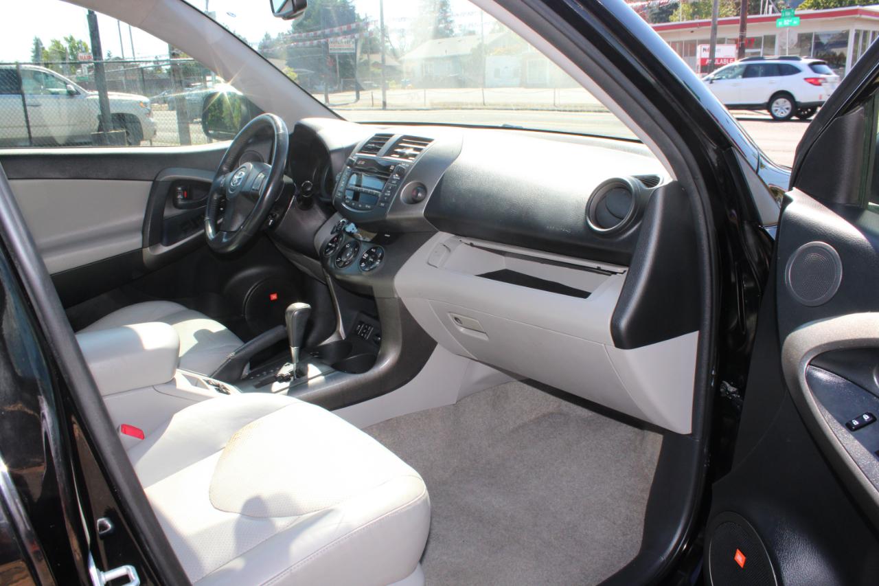 Toyota RAV4 4WD 4dr 4-cyl 4-Spd AT Ltd (Natl) 2009