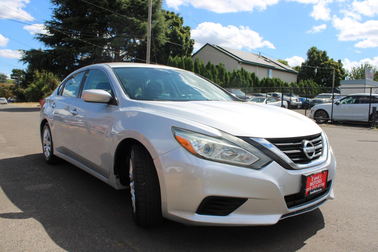 Nissan Altima 4dr Sdn I4 2.5 S 2016