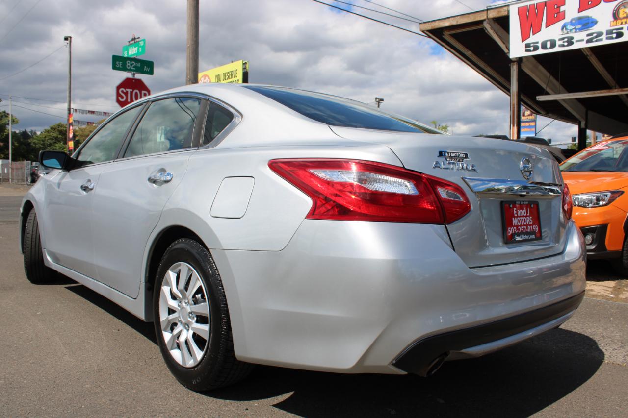 Nissan Altima 4dr Sdn I4 2.5 S 2016
