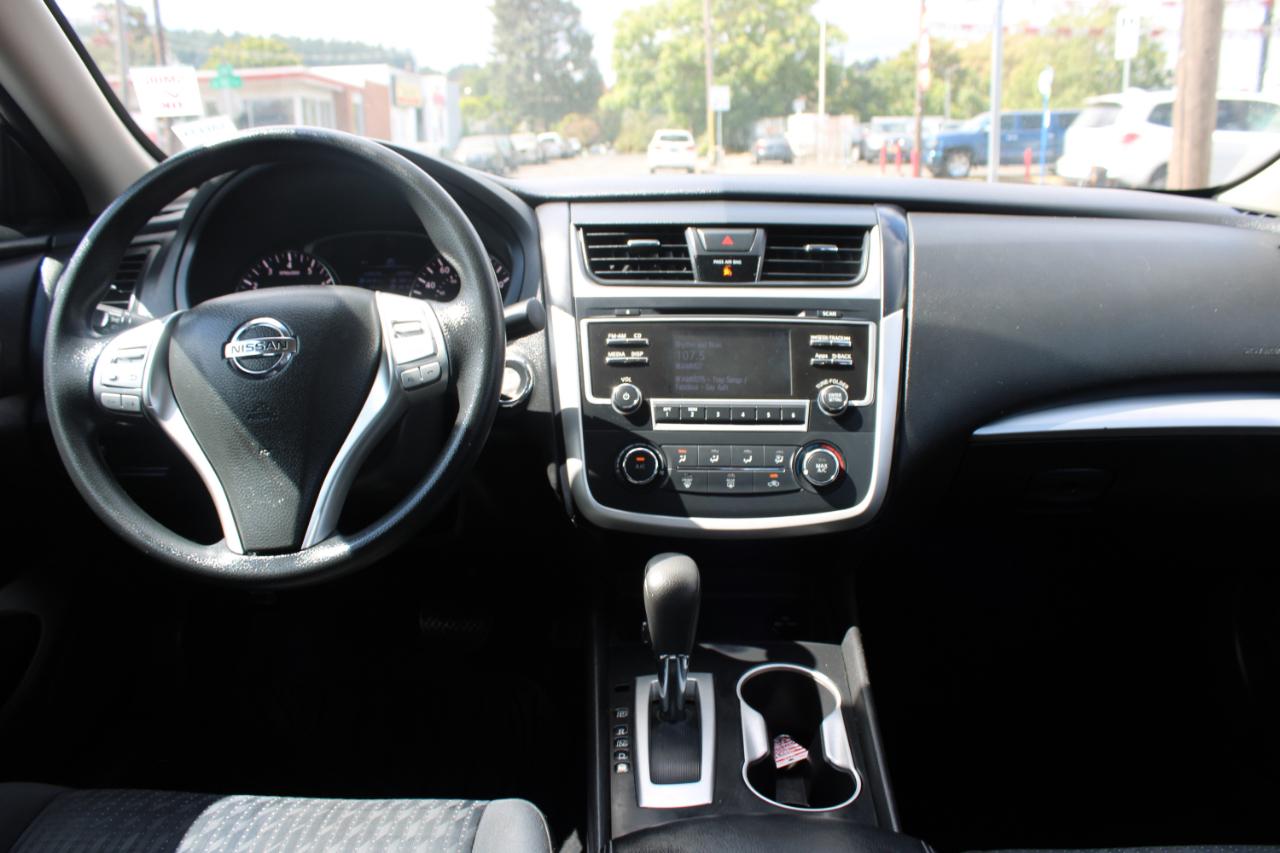 Nissan Altima 4dr Sdn I4 2.5 S 2016