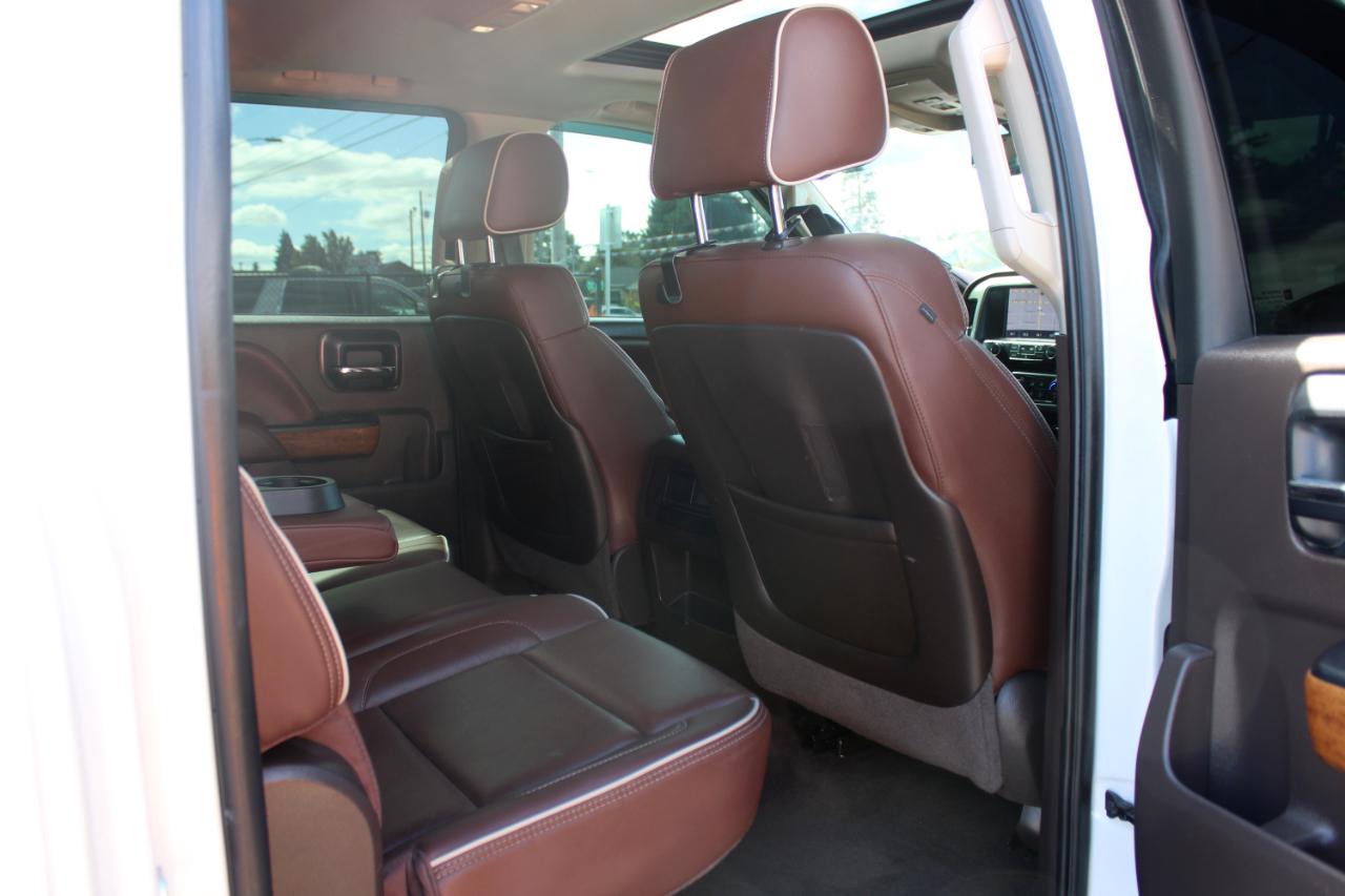 Chevrolet Silverado 1500 4WD Crew Cab 153.0" High Country 2014