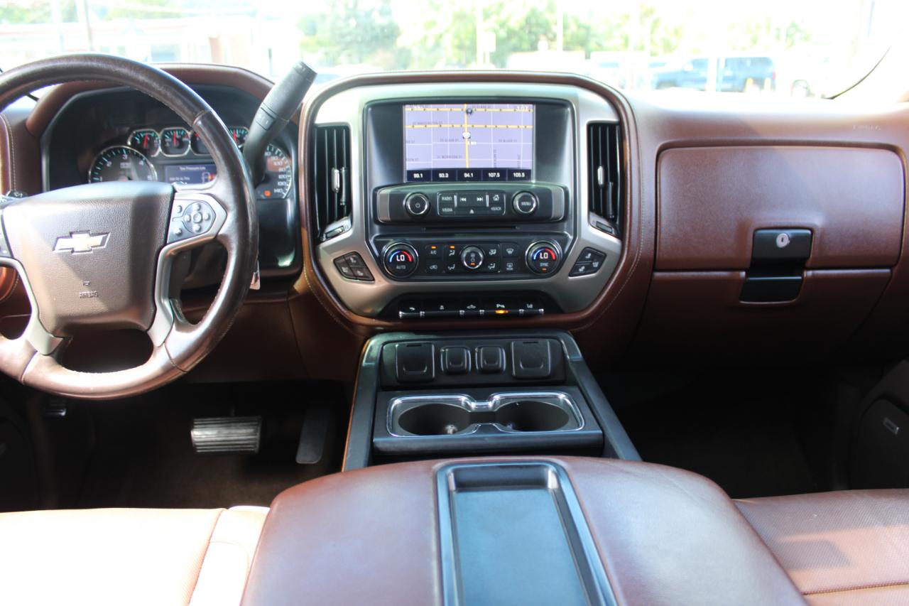 Chevrolet Silverado 1500 4WD Crew Cab 153.0" High Country 2014