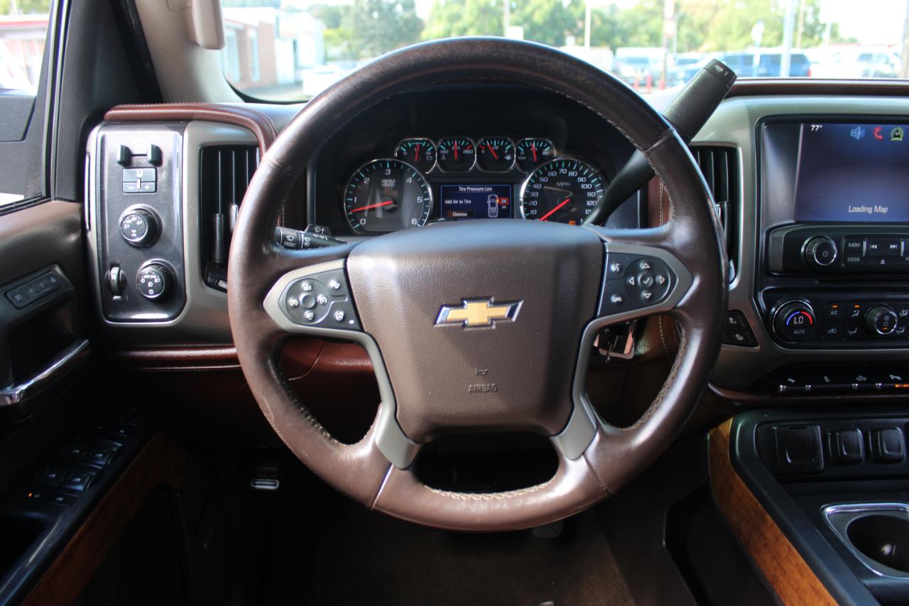 Chevrolet Silverado 1500 4WD Crew Cab 153.0" High Country 2014