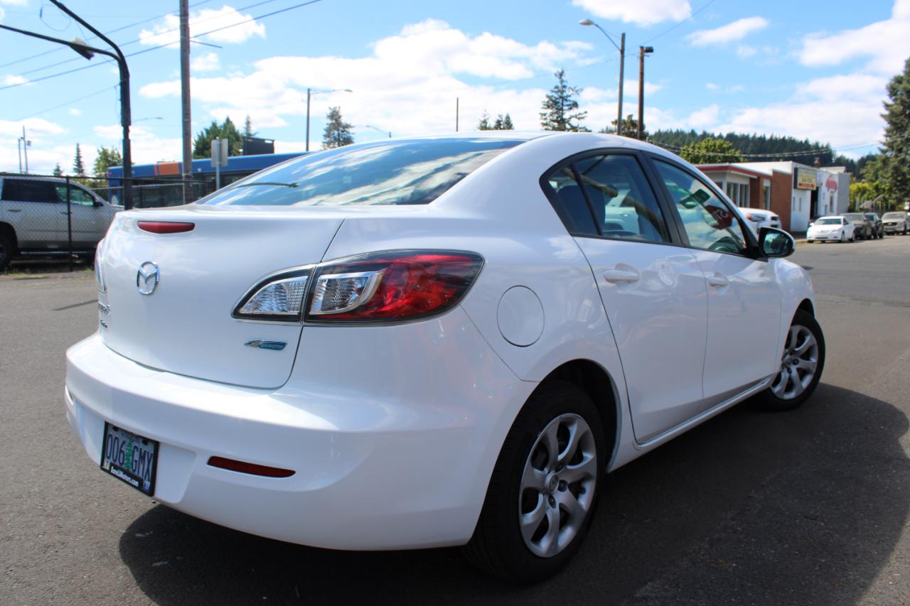 Mazda MAZDA3 4dr Sdn Man i Sport 2013