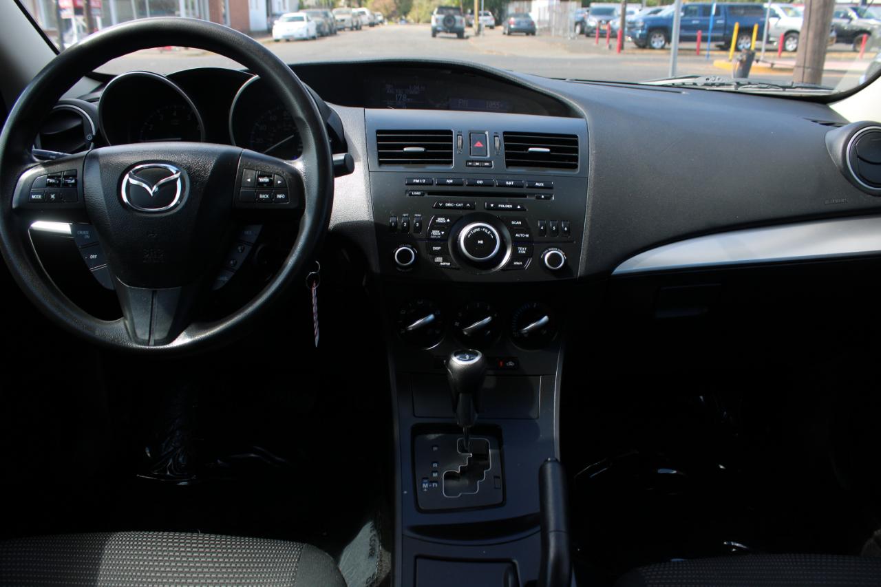 Mazda MAZDA3 4dr Sdn Man i Sport 2013