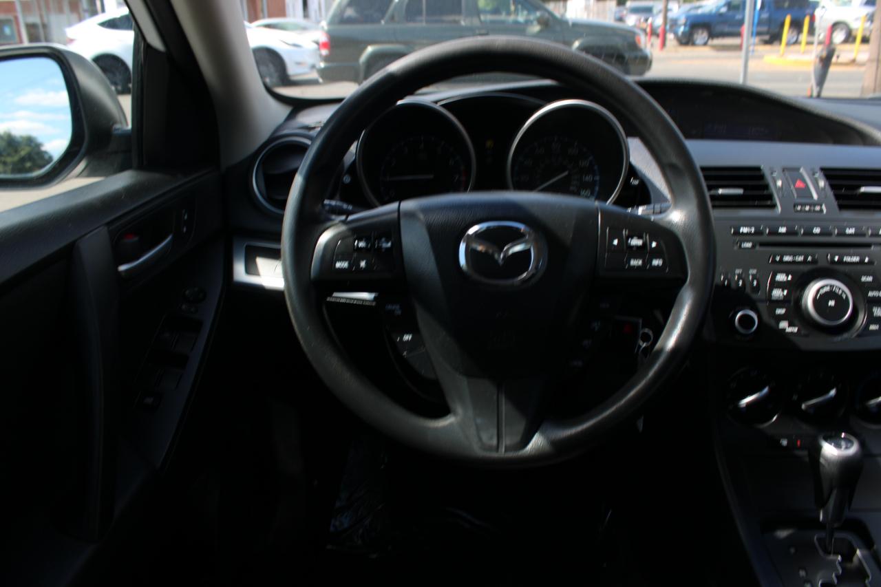 Mazda MAZDA3 4dr Sdn Man i Sport 2013