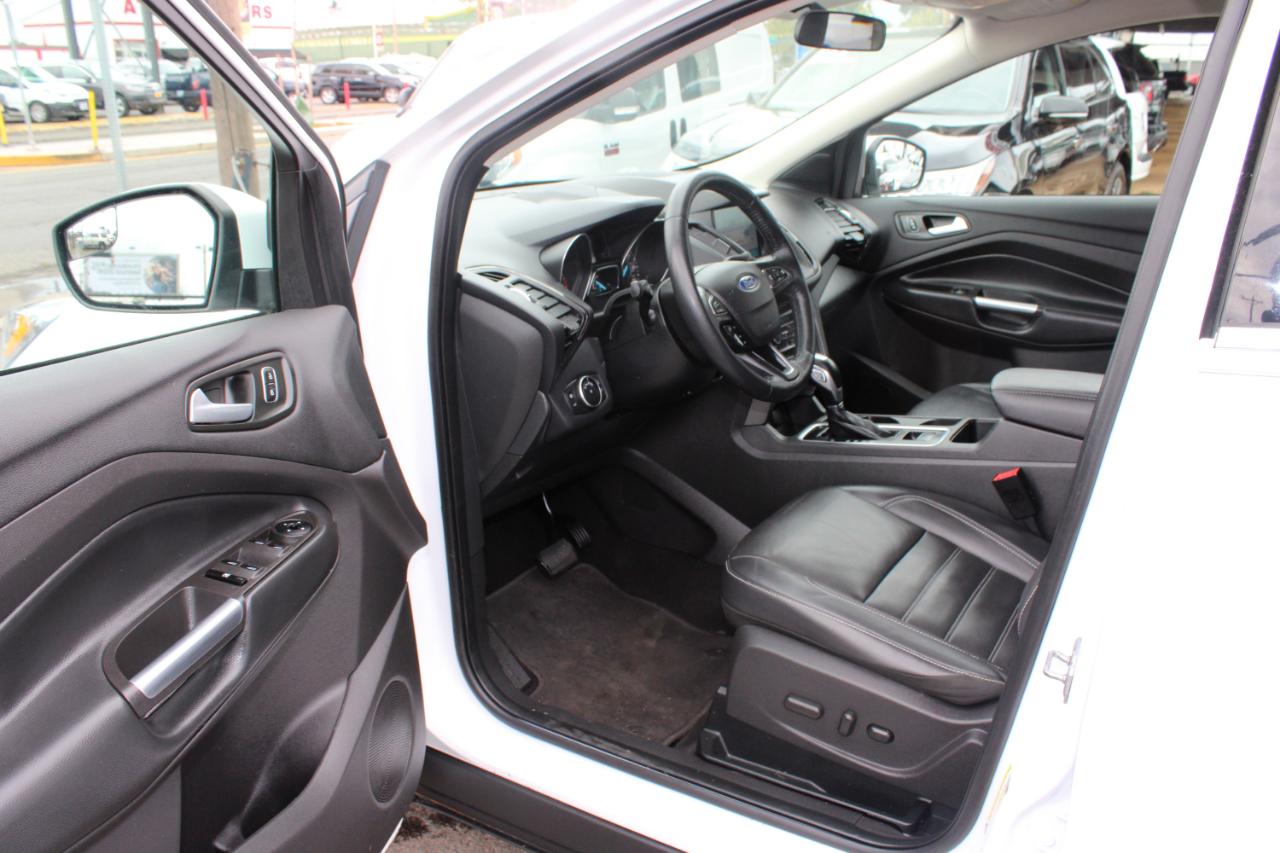 Ford Escape SEL 4WD 2018