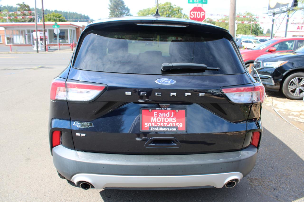 Ford Escape SE FWD 2021