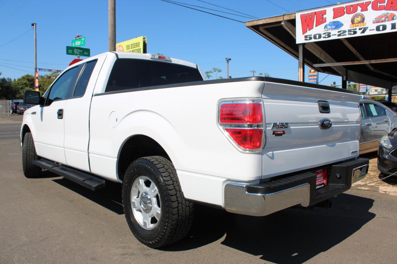 Ford F-150 2WD SuperCab 145" XLT 2012