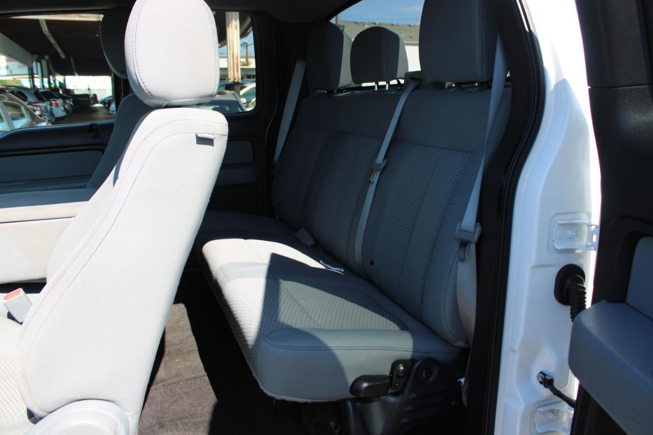 Ford F-150 2WD SuperCab 145" XLT 2012