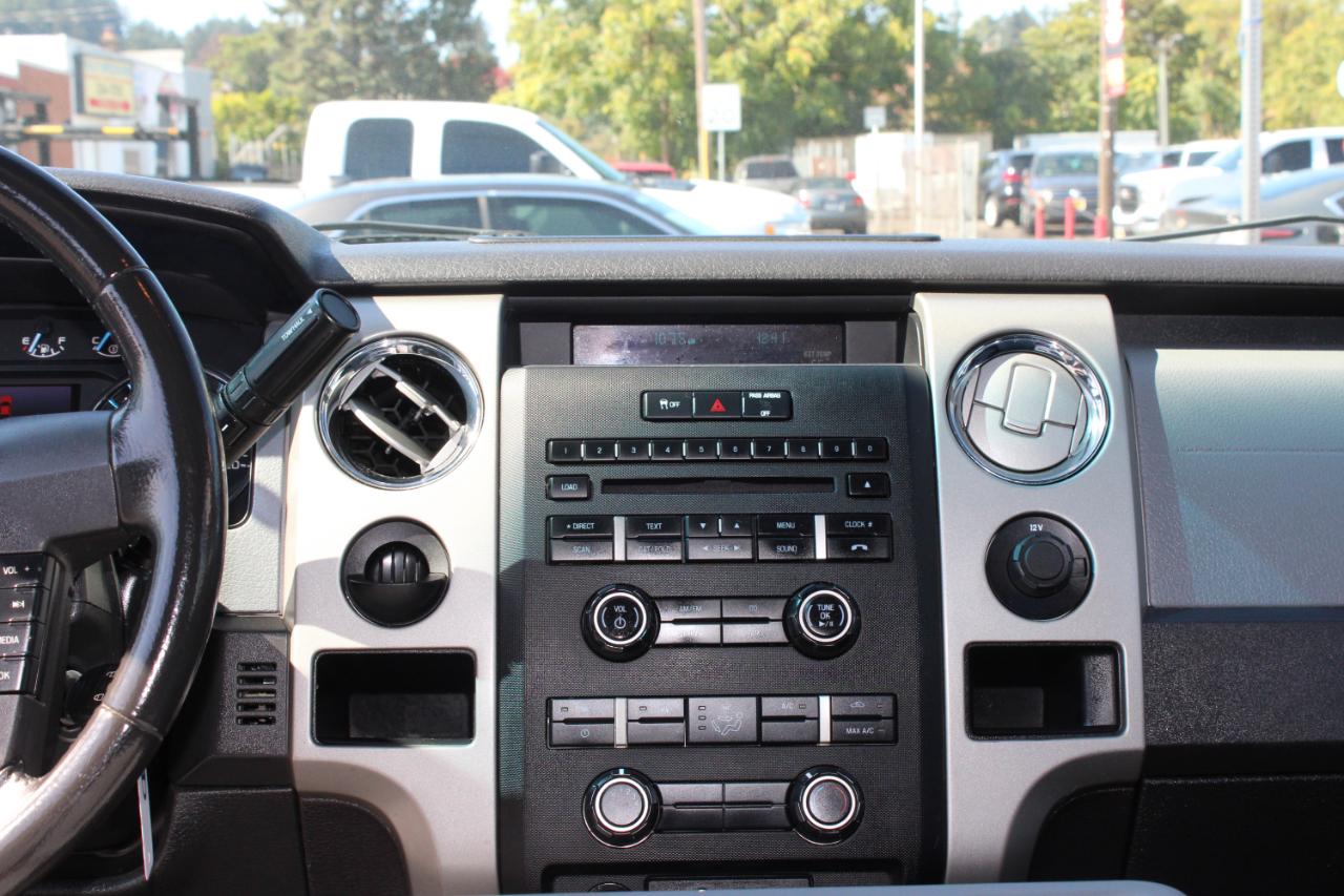 Ford F-150 2WD SuperCab 145" XLT 2012