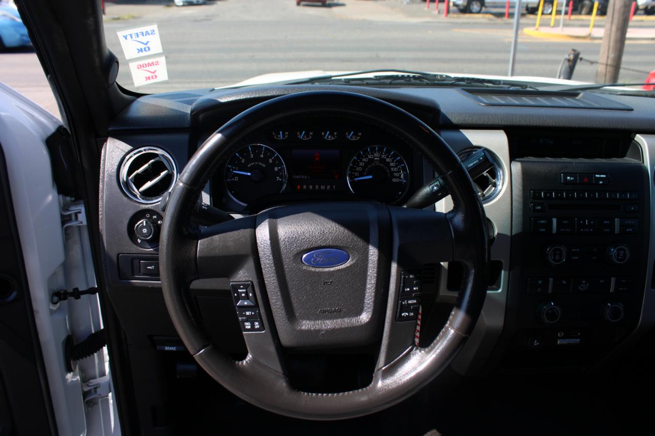 Ford F-150 2WD SuperCab 145" XLT 2012