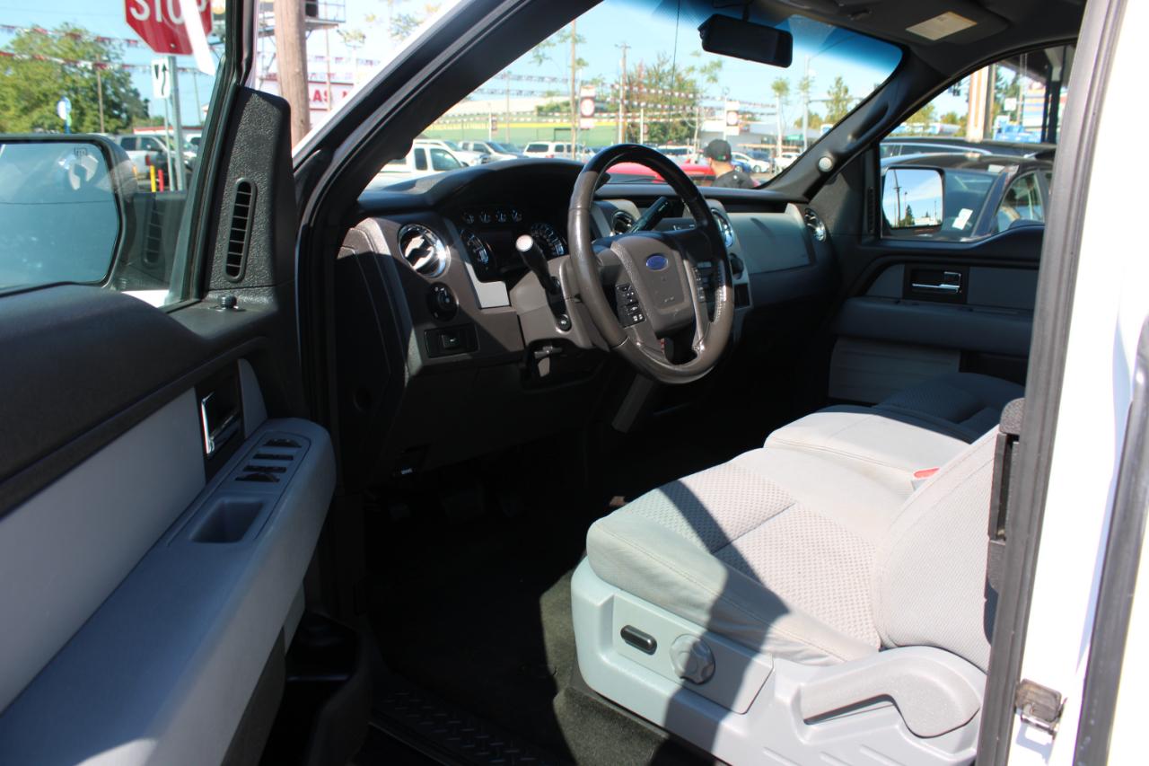 Ford F-150 2WD SuperCab 145" XLT 2012