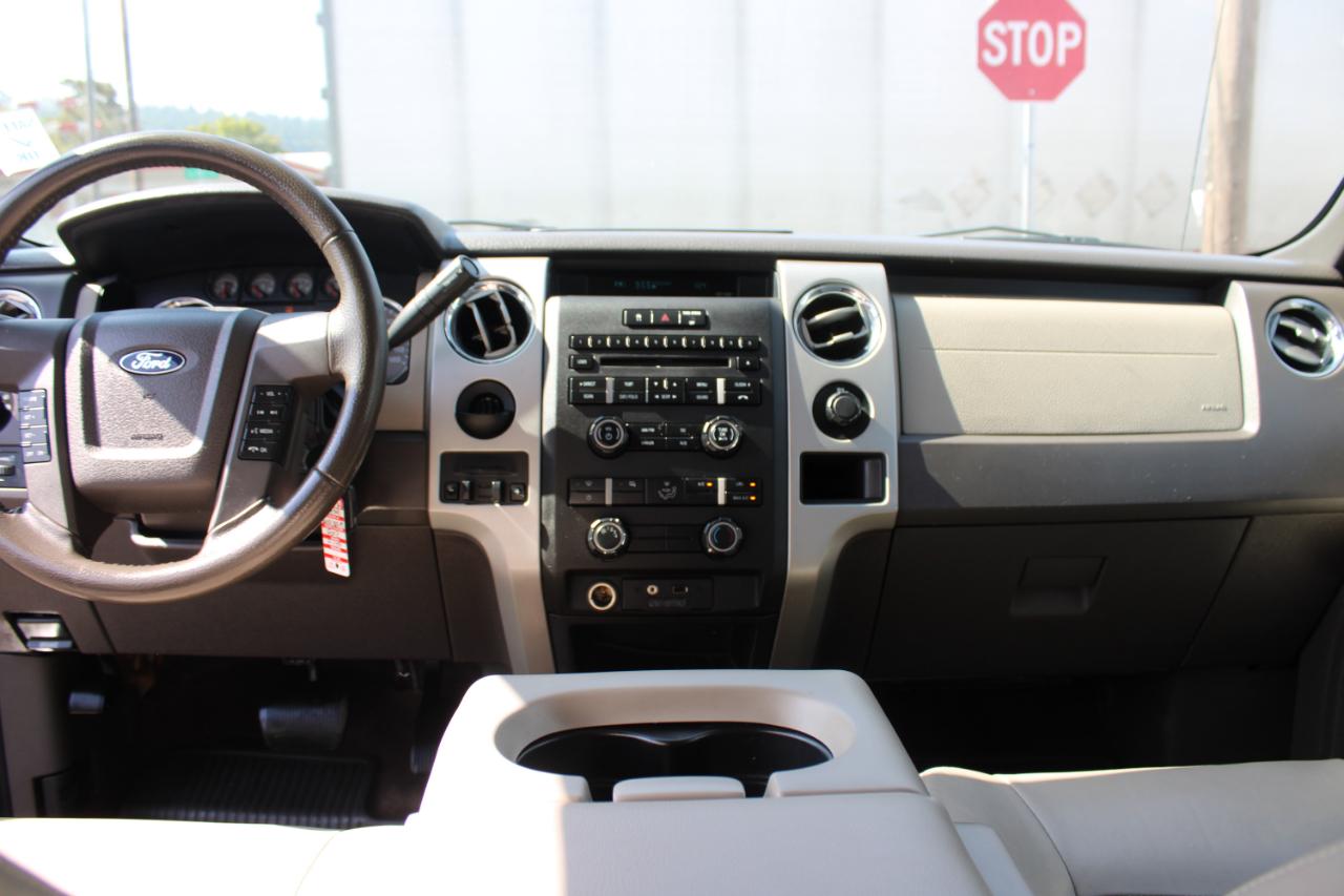 Ford F-150 2WD Supercab 133" XLT 2010