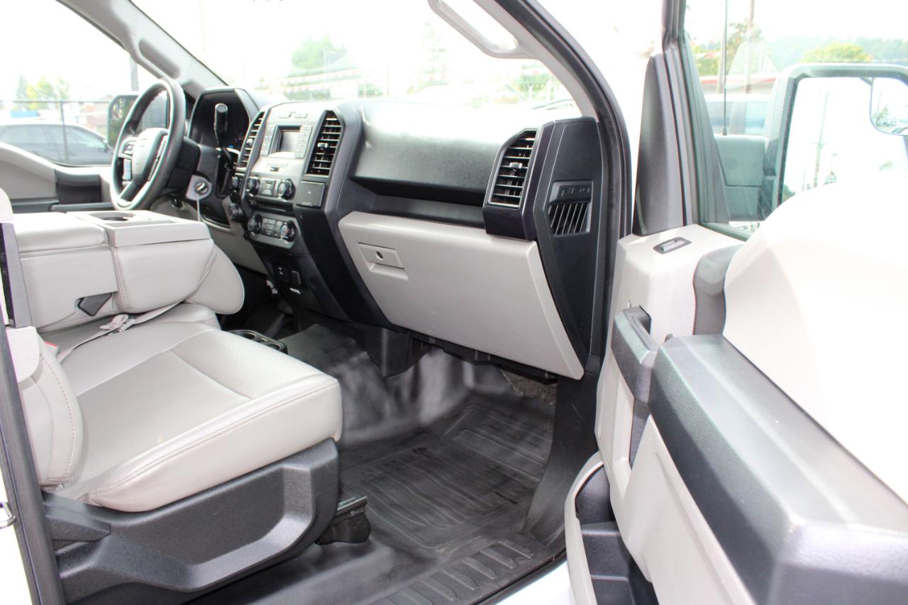 Ford F-150 Supercab 145" XL 2017