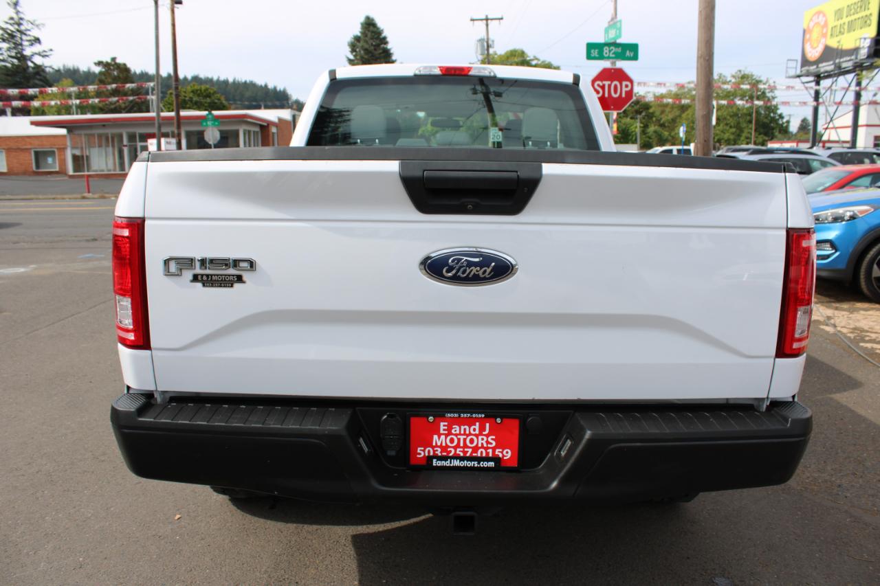Ford F-150 Supercab 145" XL 2017