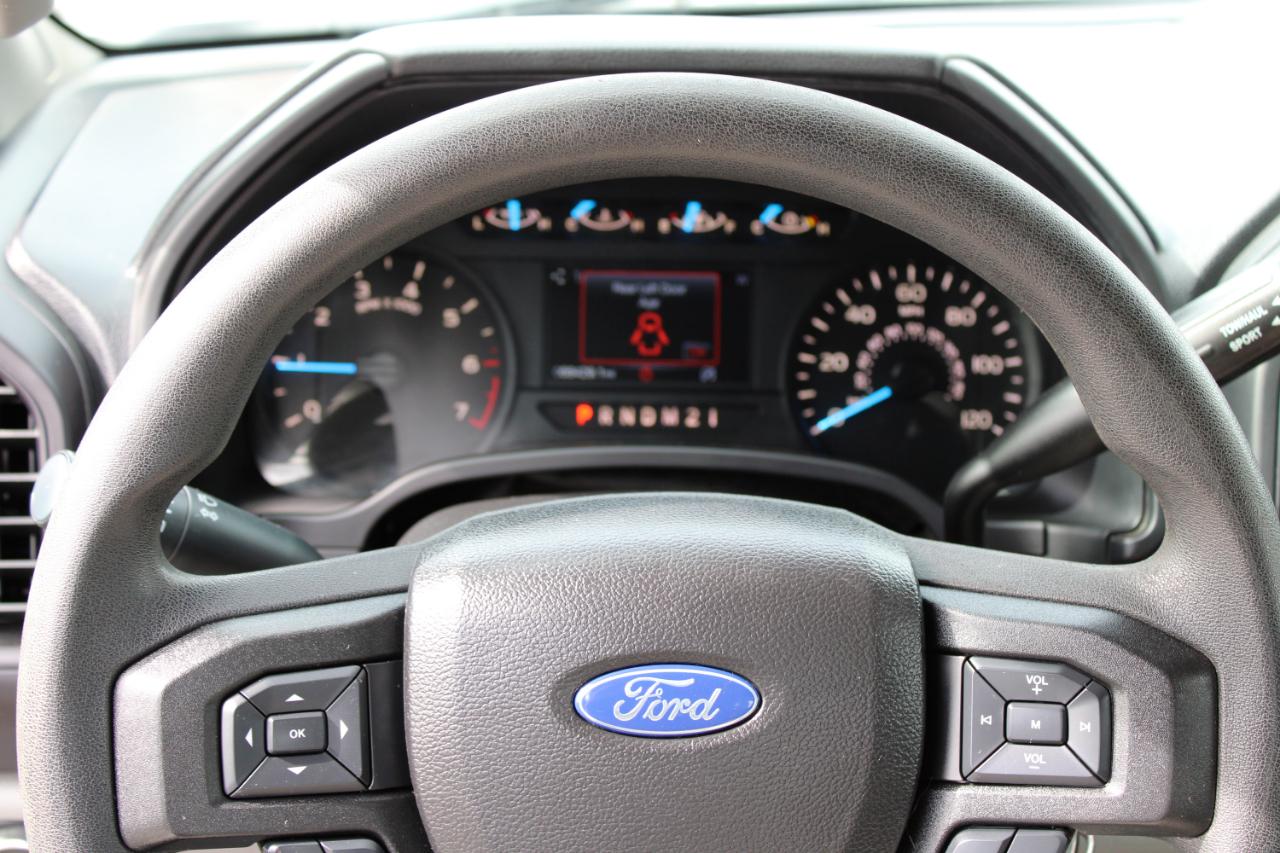 Ford F-150 Supercab 145" XL 2017