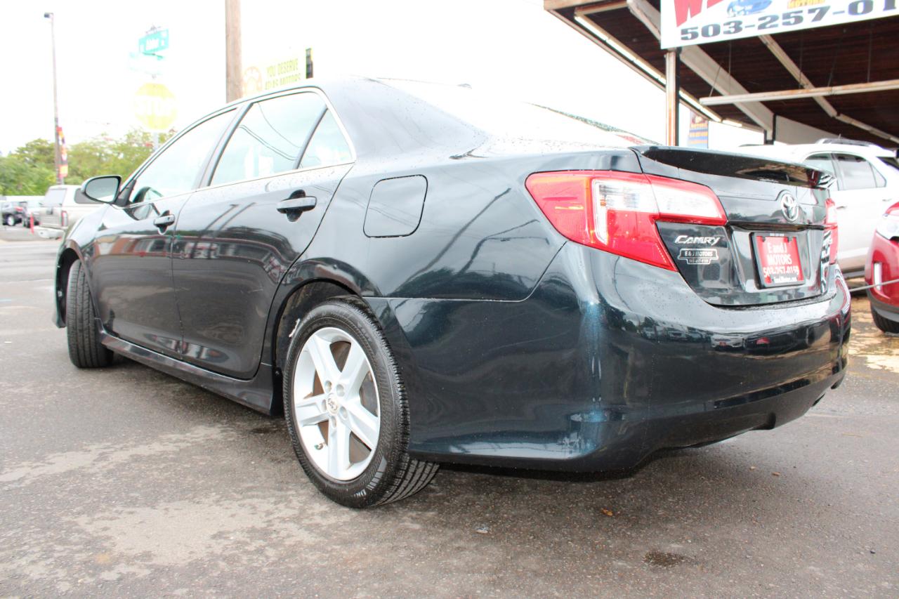 Toyota Camry 4dr Sdn I4 Auto SE Sport Limited Edition (Natl) 2012