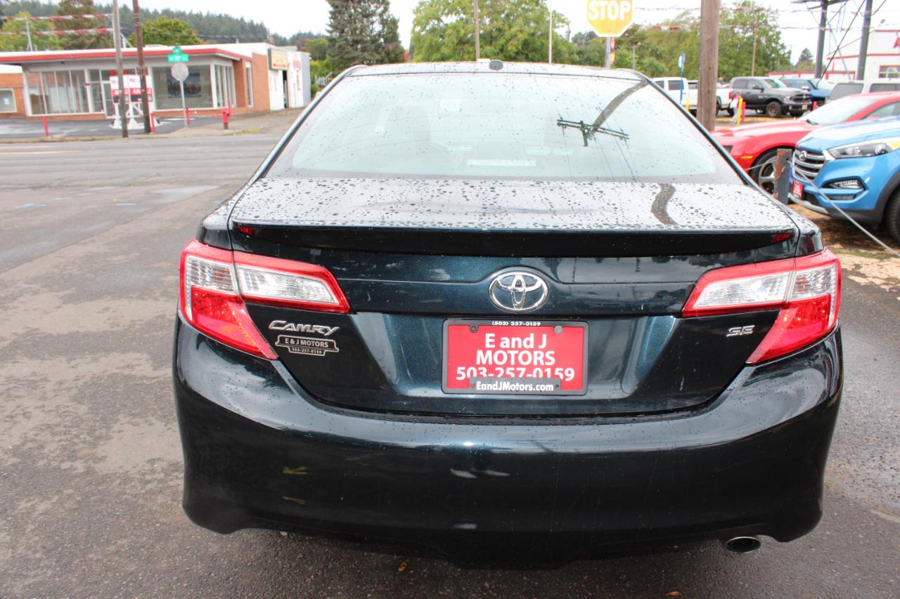 Toyota Camry 4dr Sdn I4 Auto SE Sport Limited Edition (Natl) 2012