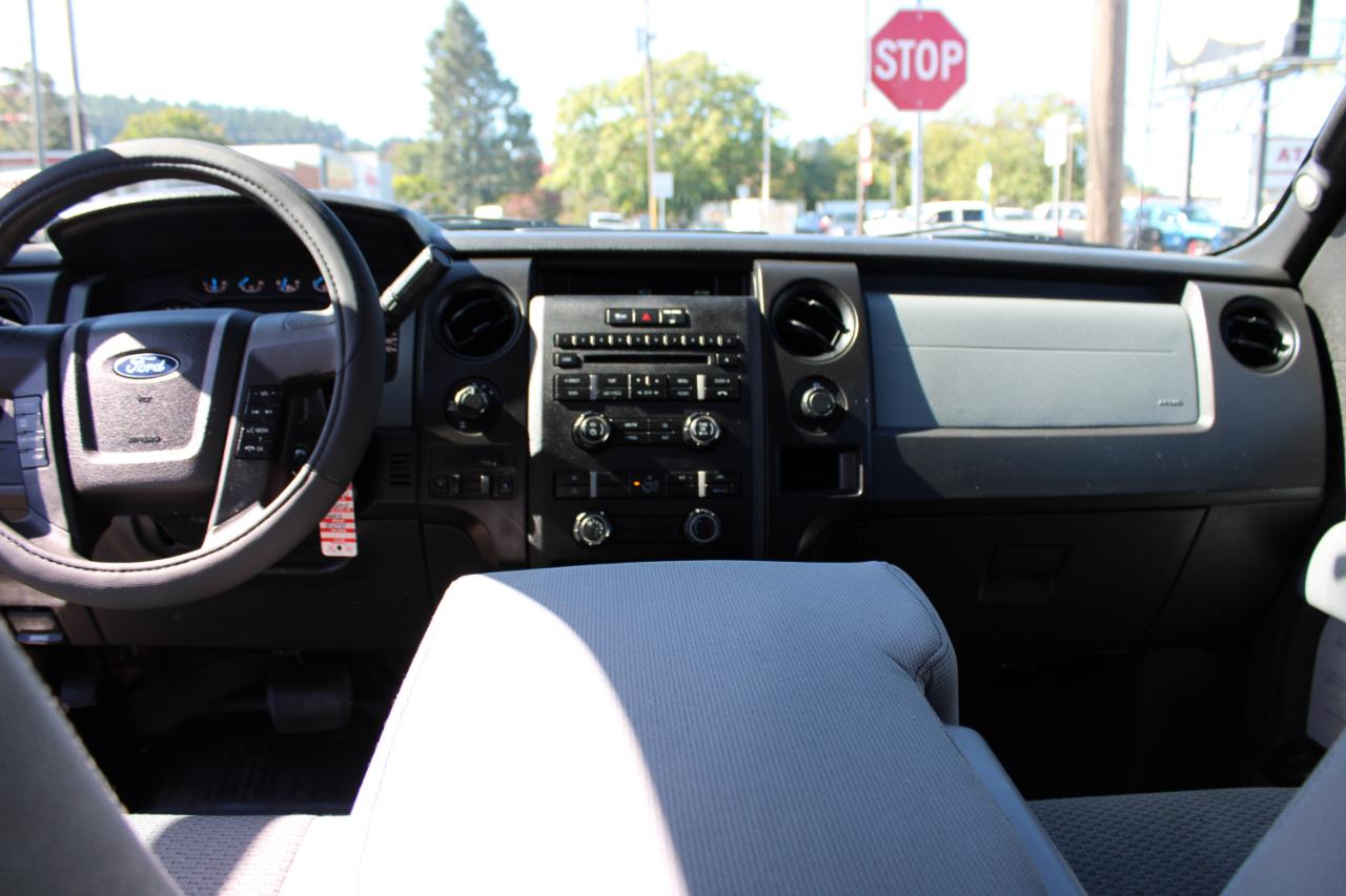 Ford F-150 4WD SuperCab 145" STX 2013