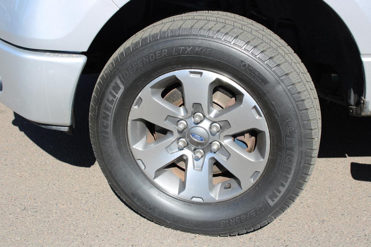 Ford F-150 4WD SuperCab 145" STX 2013