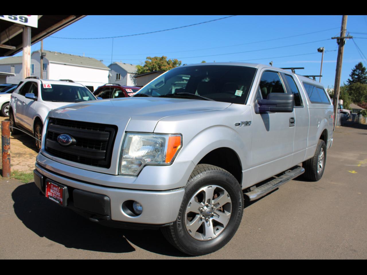 2013 Ford F-150 4WD SuperCab 145" STX