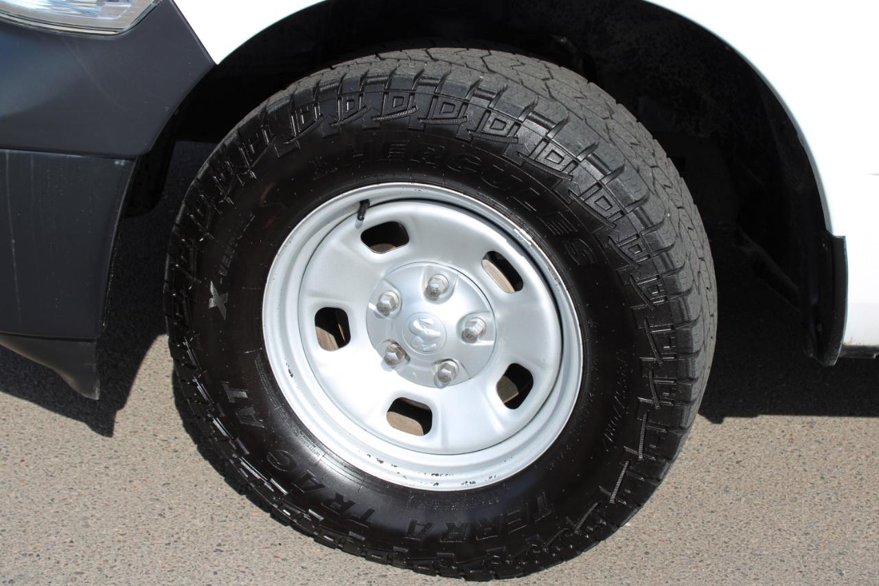 RAM 1500 4WD Quad Cab 140.5" Tradesman 2016