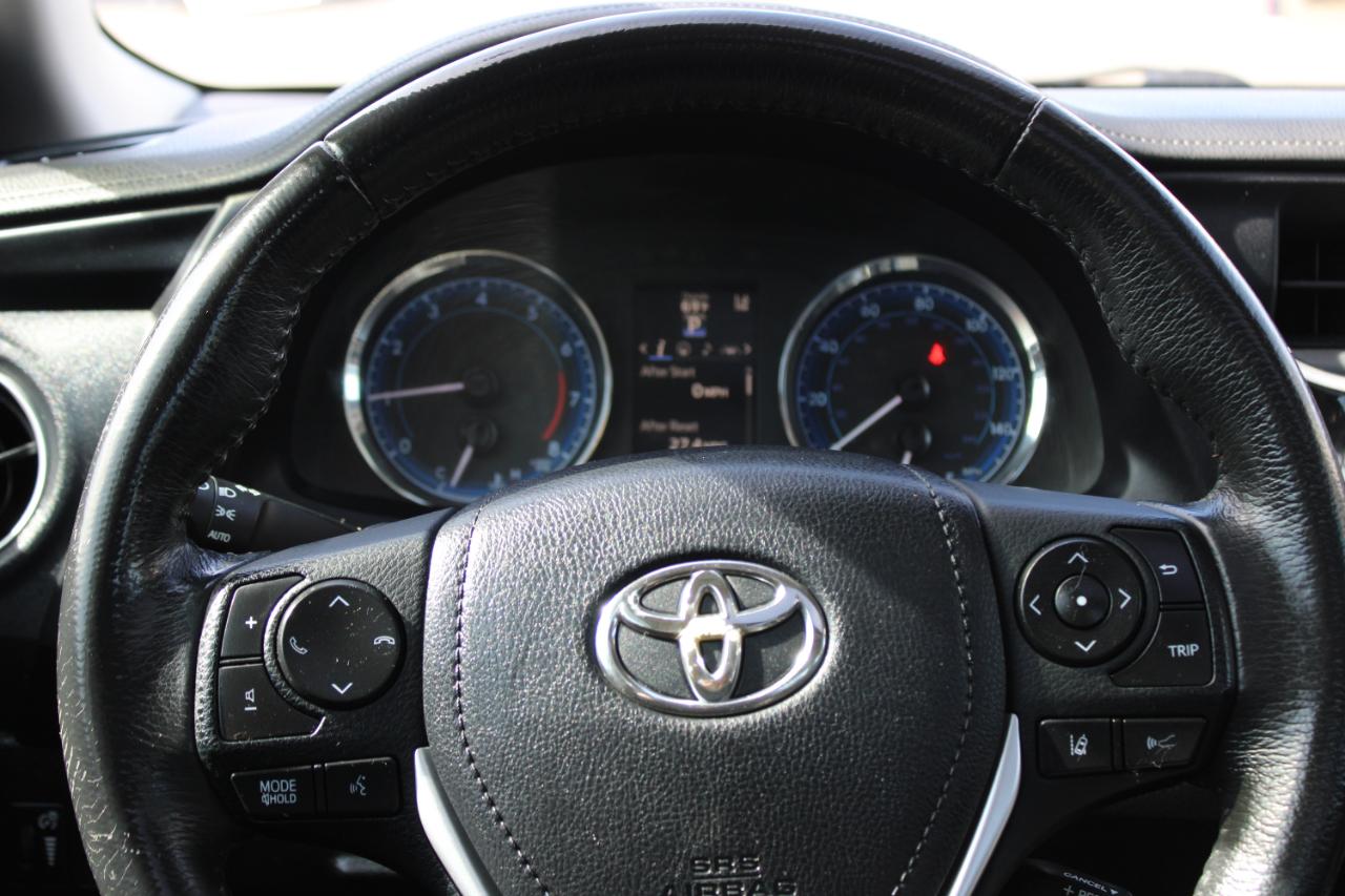 Toyota Corolla XSE 4D Sedan 2017