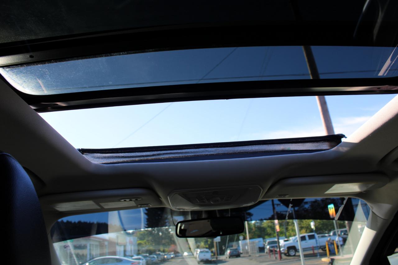Ford Escape 4WD 4dr Titanium 2015