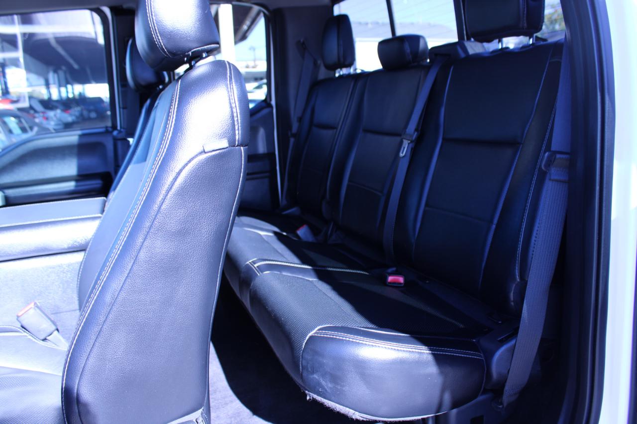 Ford F-150 4WD SuperCab 145" Lariat 2016