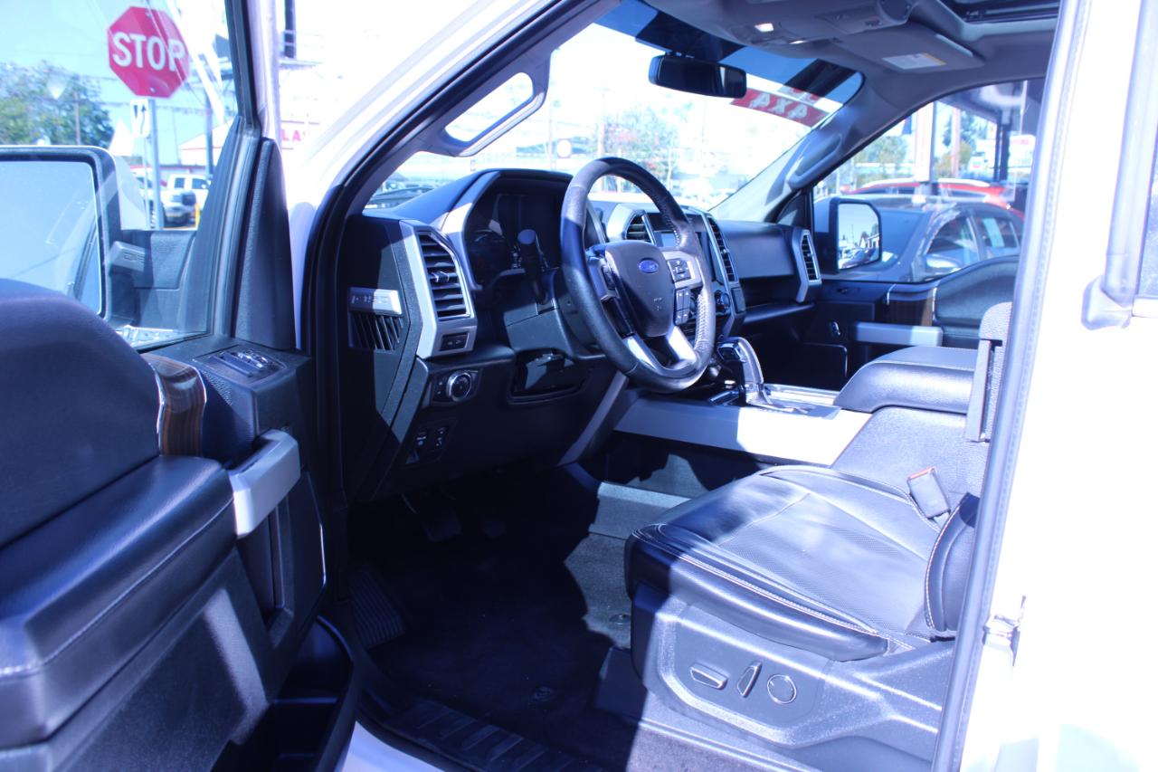 Ford F-150 4WD SuperCab 145" Lariat 2016
