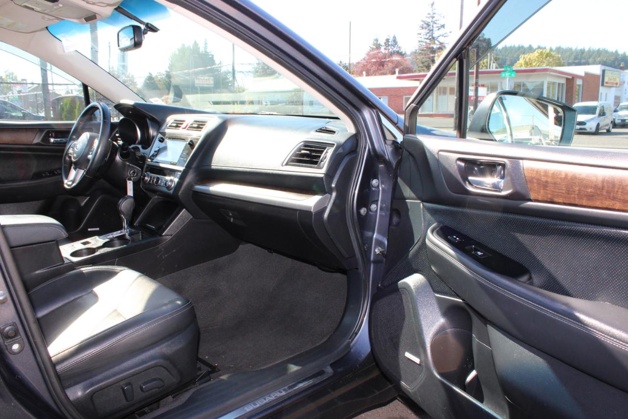 Subaru Outback 4dr Wgn 2.5i Limited PZEV 2016