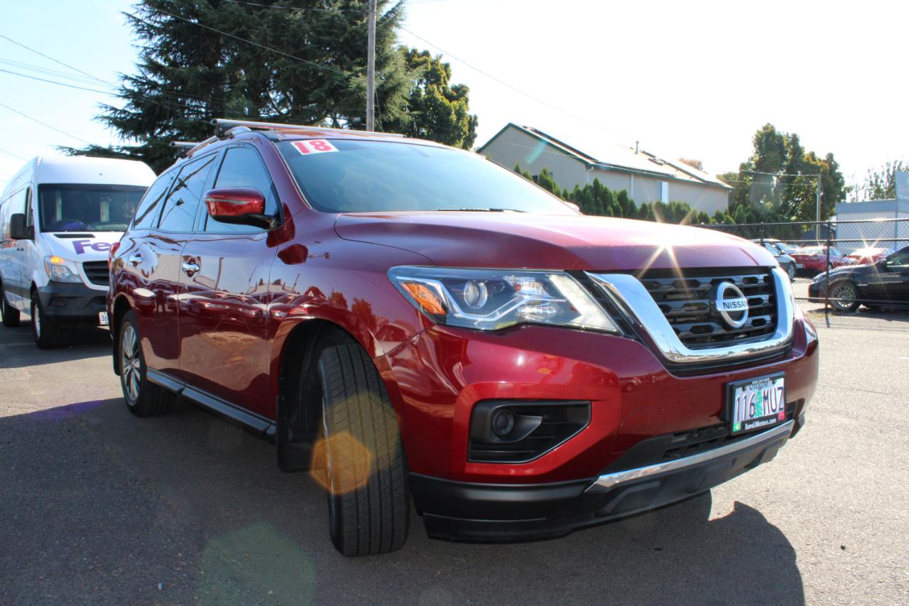 Nissan Pathfinder 4x4 S 2018