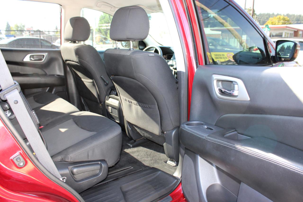 Nissan Pathfinder 4x4 S 2018