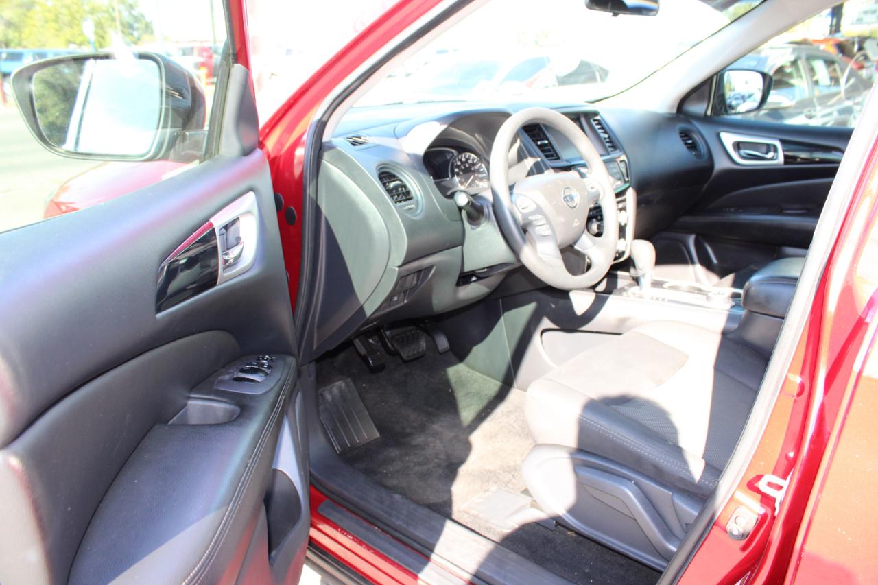 Nissan Pathfinder 4x4 S 2018