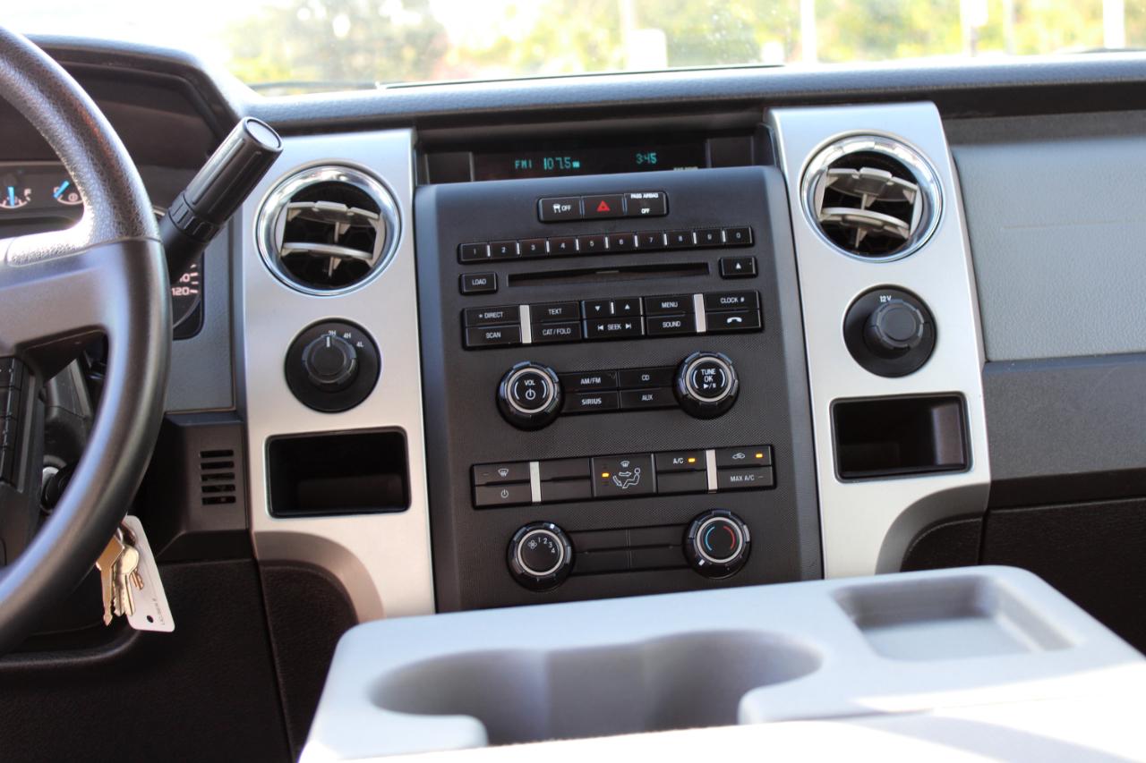 Ford F-150 4WD SuperCab 133" XLT 2013