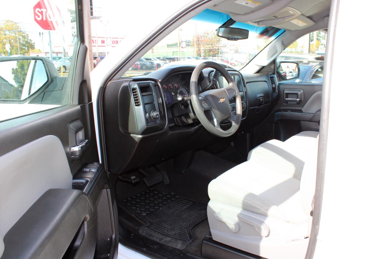 Chevrolet Silverado 1500 2WD Reg Cab 133.0" Work Truck 2018