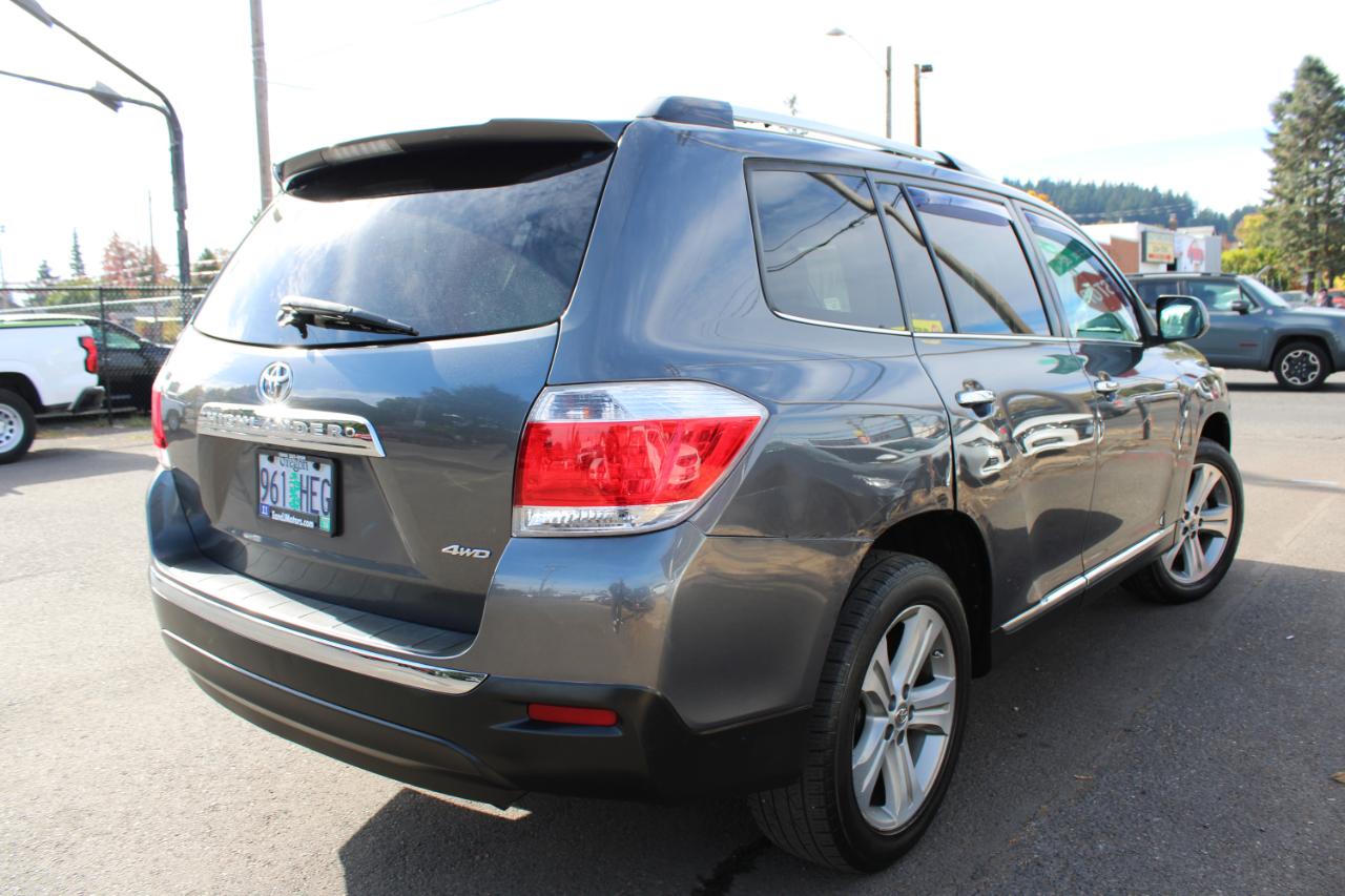 Toyota Highlander 4WD 4dr V6 Limited (Natl) 2012