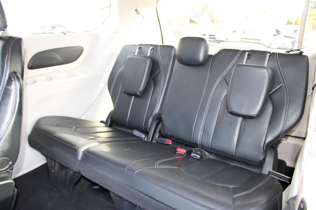 Chrysler Pacifica Touring L FWD 2022
