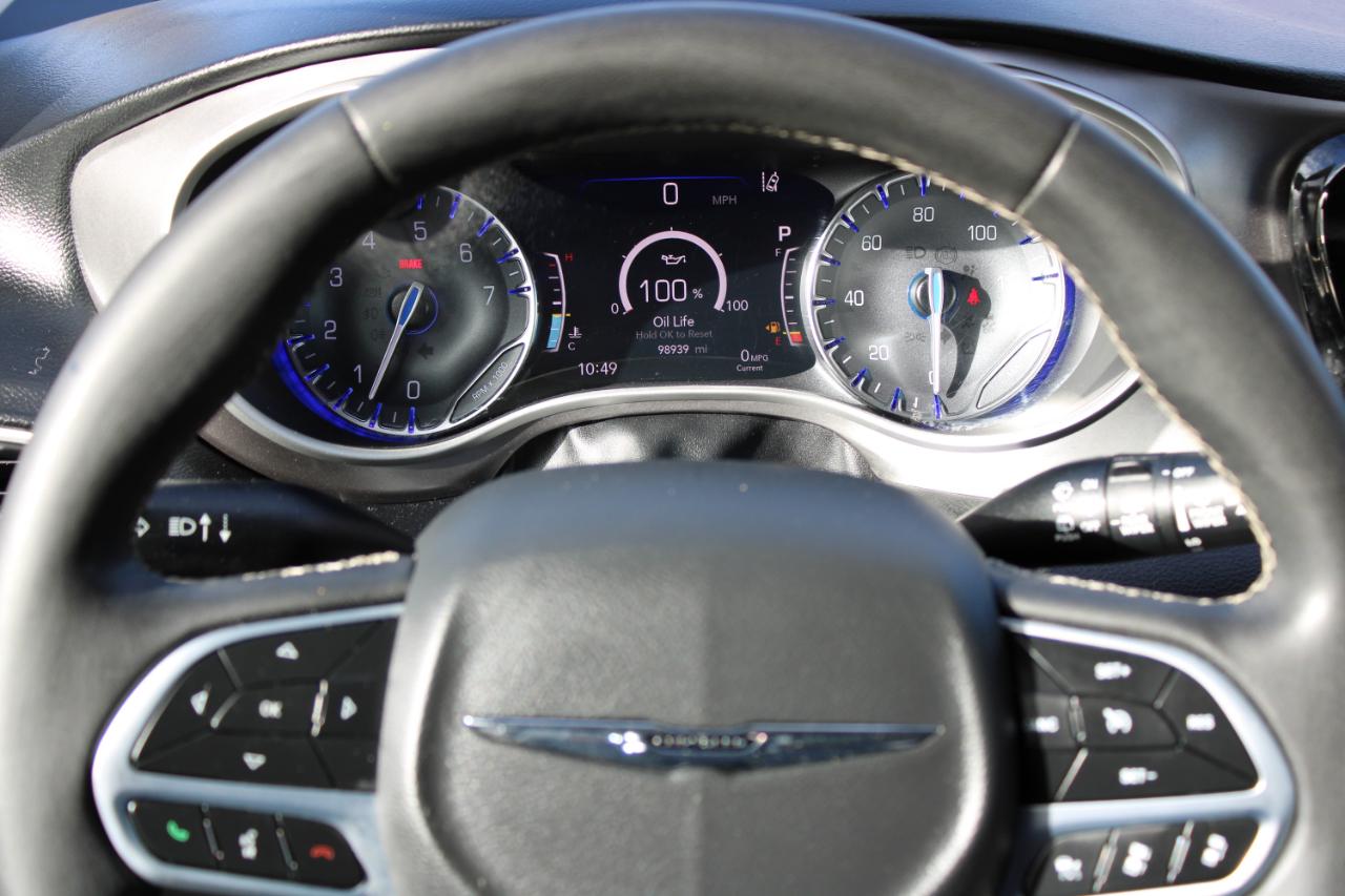 Chrysler Pacifica Touring L FWD 2022