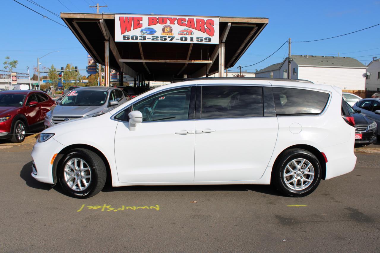 Chrysler Pacifica Touring L FWD 2022