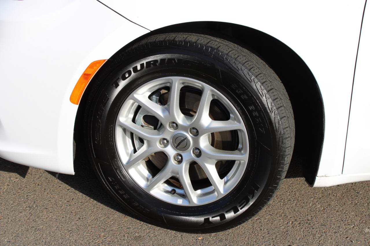 Chrysler Pacifica Touring L FWD 2022